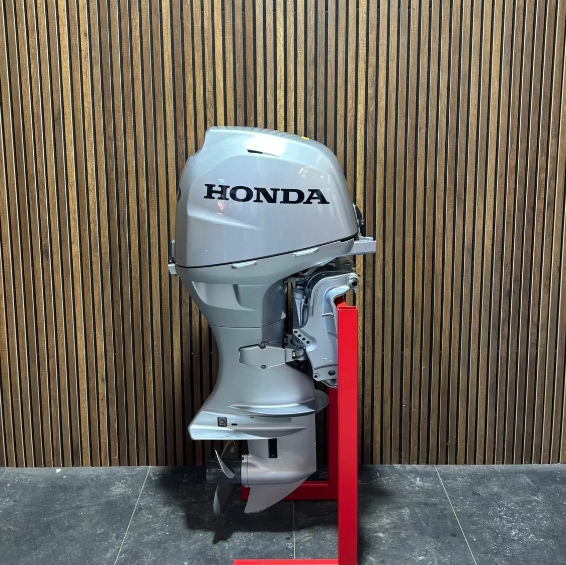 Tohatsu 9.8 HP '22 Outboard Engine - Used 4-Stroke Motor for Sale
